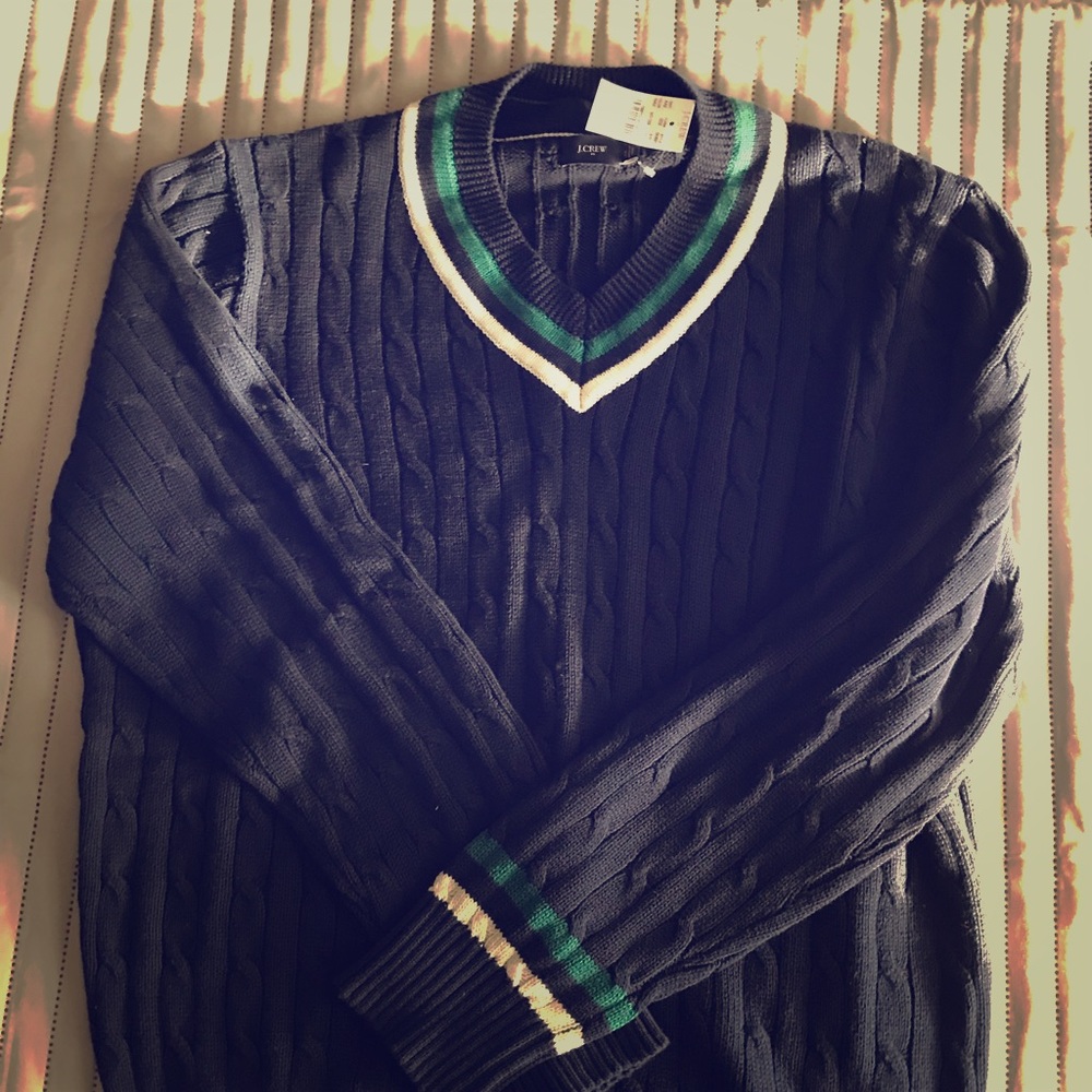 J Crew V Neck cable knit men’s sweater.